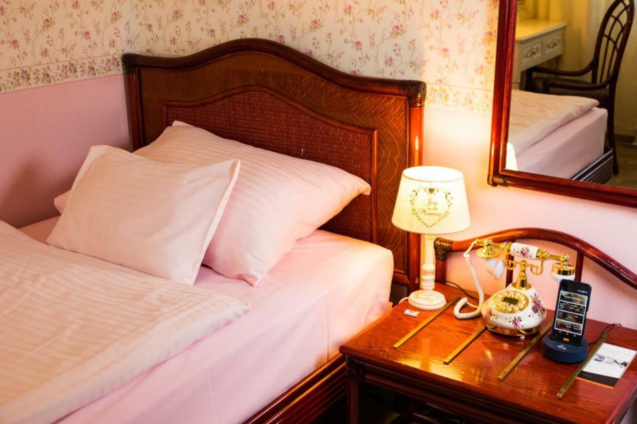 Hotel Freizeittempel Wiener Neustadt Eksteriør billede